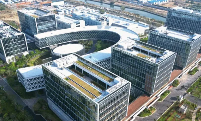 纳米微气候调节材料的工作原理及其在节能建筑中的应用